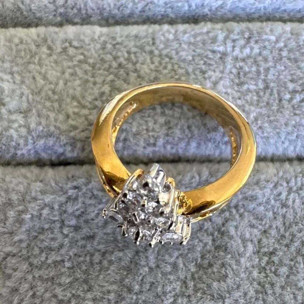 Unbranded Women's White and Gold Jewellery